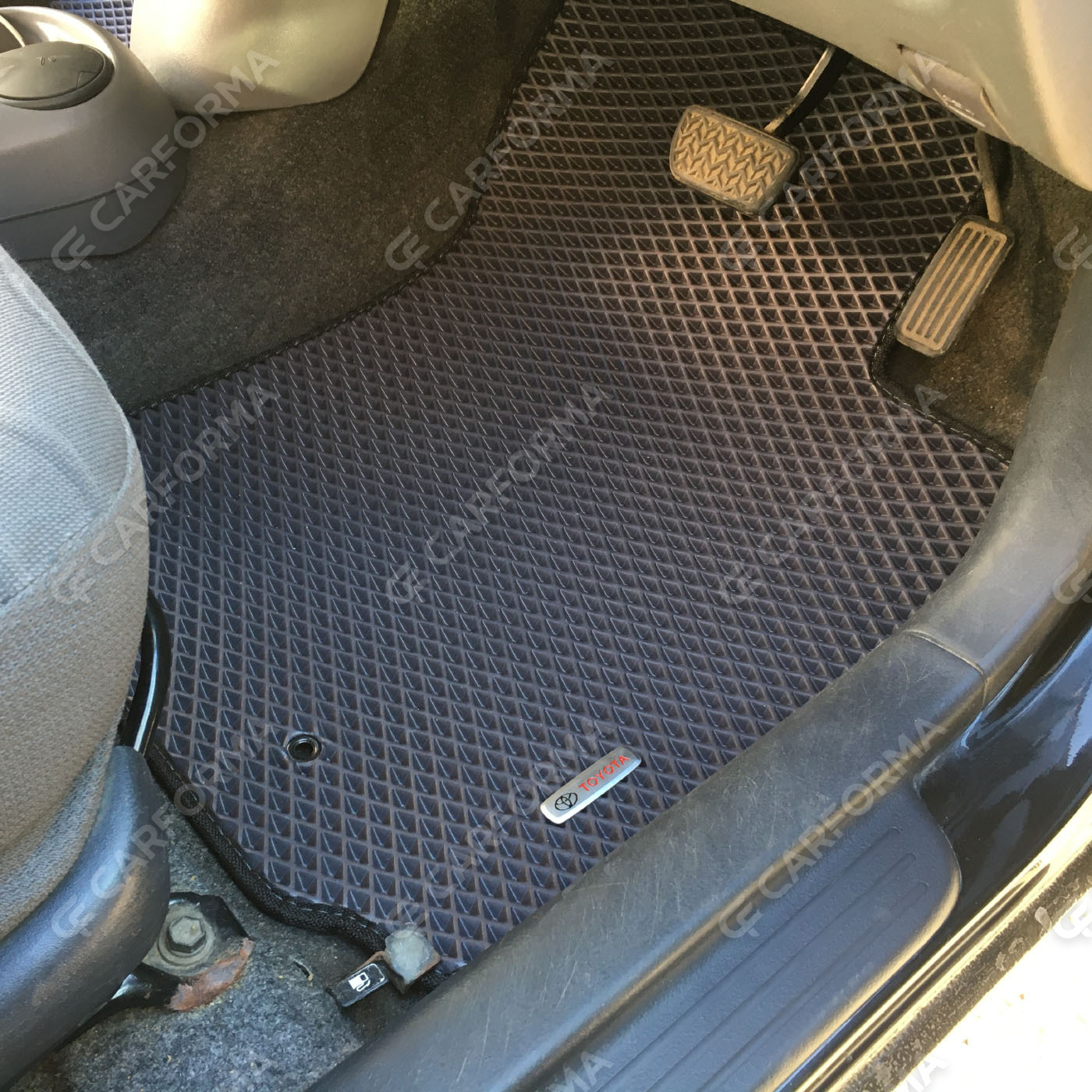 Ворсовые коврики на Toyota Vitz I 1998&nbsp;-&nbsp;2005 в Брянске