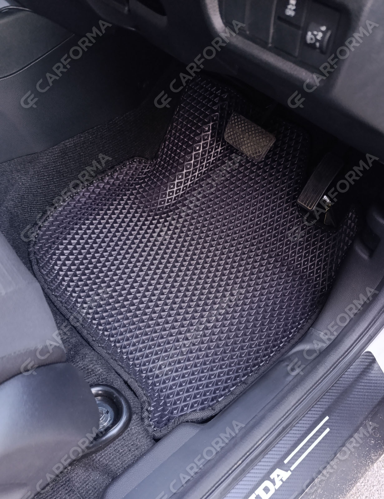 Коврики на Honda WR-V III 2023&nbsp;-&nbsp;2026 в Брянске