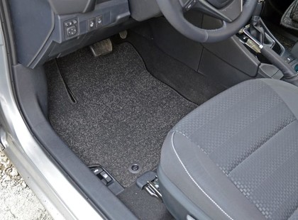 Ворсовые коврики на Toyota Corolla (E18) 2012 - 2019 в Брянске