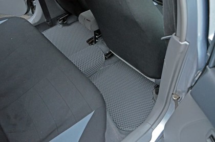 Ворсовые коврики на Toyota Starlet (P90) 1995 - 1999 в Брянске