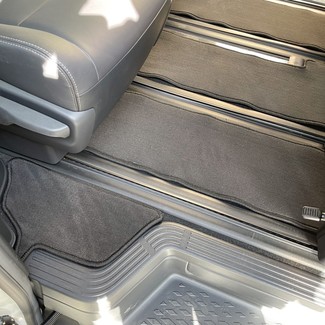 Ворсовые коврики на Toyota Hiace (H300) 2019 - 2025 в Брянске