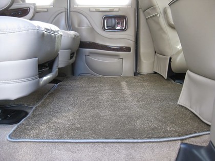 Ворсовые коврики на Chevrolet Express 2002 - 2019 в Брянске