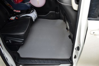 Ворсовые коврики на Toyota Noah (R80) 2014 - 2021 в Брянске
