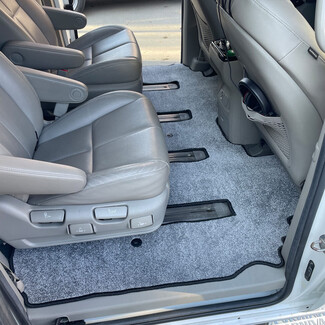 Ворсовые коврики на KIA Carnival III 7 мест 2014&nbsp;-&nbsp;2021 в Брянске