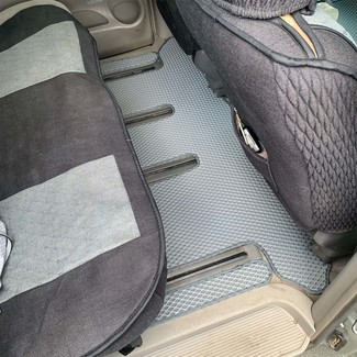 Ворсовые коврики на Toyota Estima II 2000 - 2005 в Брянске