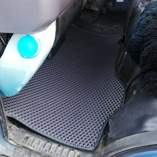 Ворсовые коврики на Nissan Atlas (F23) 1992 - 2007 в Брянске