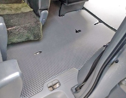 Ворсовые коврики на Toyota Voxy (R70) 2007 - 2013 в Брянске