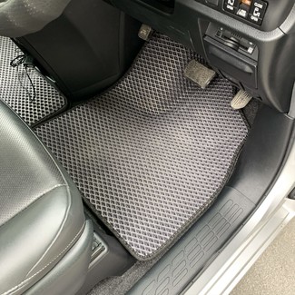 Ворсовые коврики на Toyota Noah (R80) 2014 - 2021 в Брянске