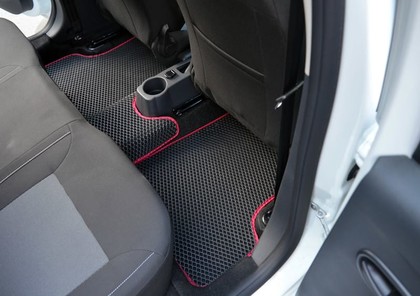 Ворсовые коврики на Renault Logan II 2012 - 2022 в Брянске