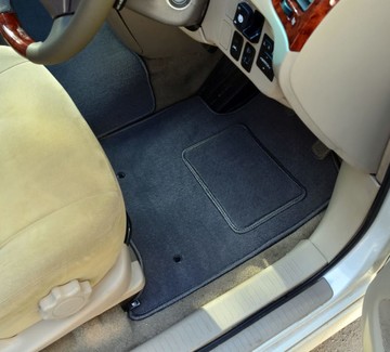Коврики на Toyota Ipsum II 2001 - 2009 в Брянске