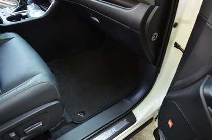 Ворсовые коврики на Toyota Highlander III 2013 - 2020 в Брянске