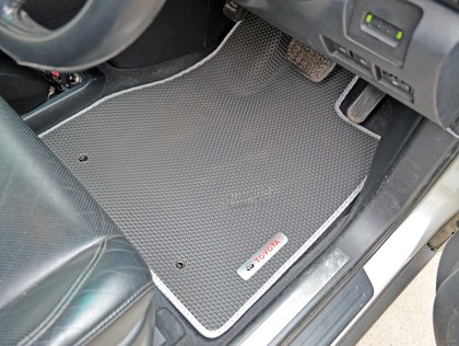 Ворсовые коврики на Toyota Harrier II 2003 - 2013 в Брянске