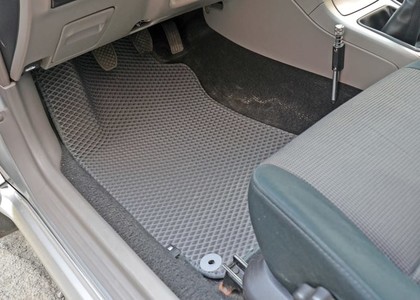 Ворсовые коврики на Subaru Forester II 2002 - 2008 в Брянске