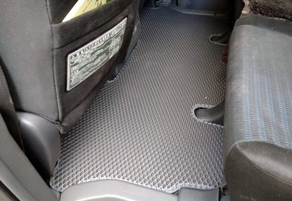 Ворсовые коврики на Toyota Voxy (R70) 2007 - 2013 в Брянске