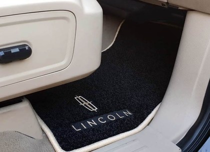 Ворсовые коврики на Lincoln Navigator III 2006 - 2017 в Брянске