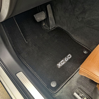 Ворсовые коврики на Volvo XC60 II 2017 - 2025 в Брянске