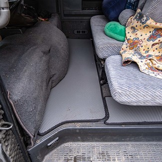 Ворсовые коврики на Mitsubishi Delica 3 1986 - 1999 в Брянске
