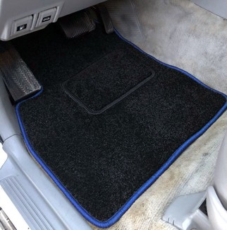 Ворсовые коврики на Lexus LX 470 1997 - 2007 в Брянске
