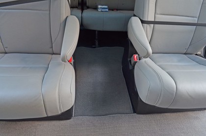 Ворсовые коврики на Toyota Sienna III 2010 - 2020 в Брянске