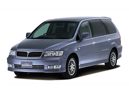 Ворсовые коврики на Mitsubishi Chariot Grandis 1997 - 2003 в Брянске