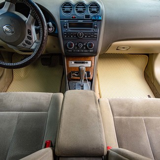 Ворсовые коврики на Nissan Altima (L32) 2006 - 2012 в Брянске