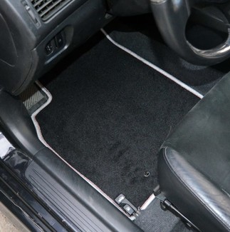 Ворсовые коврики на Mitsubishi Lancer Evolution VII 2001 - 2003 в Брянске