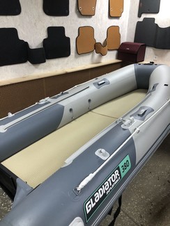Ворсовые коврики на Лодки Gladiator 380 НДНД  в Брянске