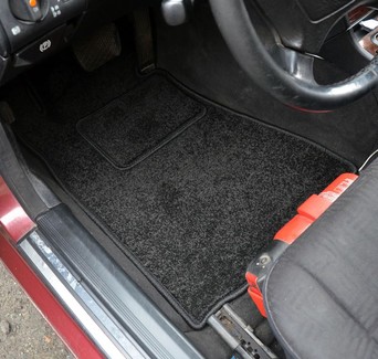 Ворсовые коврики на Mercedes C (W202) 1993 - 2000 в Брянске