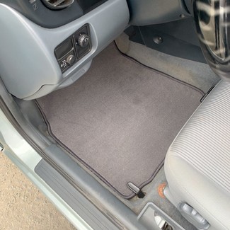 Коврики на Nissan Almera Classic (B10) 2006 - 2013 в Брянске