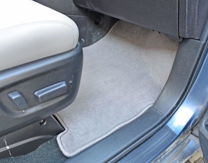 Ворсовые коврики на Toyota Sienna III 2010 - 2020 в Брянске