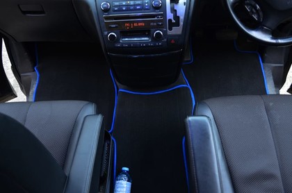 Ворсовые коврики на Nissan Elgrand (E51) 2002 - 2010 в Брянске