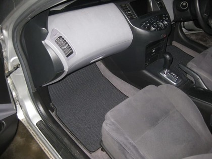 Ворсовые коврики на Nissan Primera (P12) 2001 - 2008 в Брянске
