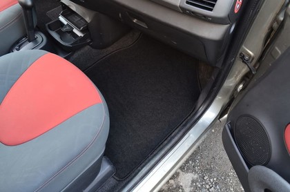 Ворсовые коврики на Nissan Micra (K12) 2003 - 2010 в Брянске