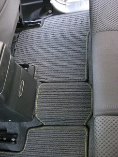 Ворсовые коврики на Suzuki Grand Vitara III 2005 - 2016 в Брянске