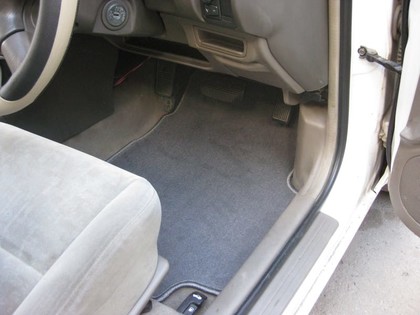 Ворсовые коврики на Nissan Sunny (B15) 1998 - 2004 в Брянске