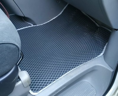Ворсовые коврики на Toyota Alphard (H10) 2002 - 2008 в Брянске