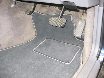 Ворсовые коврики на Nissan Gloria (Y34) 1999 - 2004 в Брянске