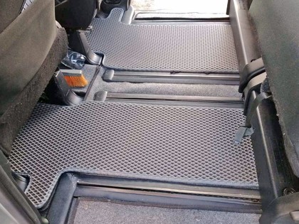 Ворсовые коврики на Toyota Noah (R80) 2014 - 2021 в Брянске