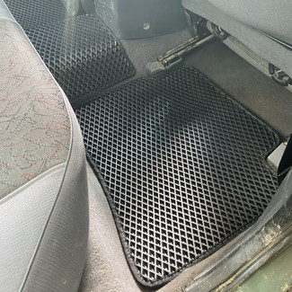 Ворсовые коврики на Nissan Primera (P11) 1996 - 2002 в Брянске