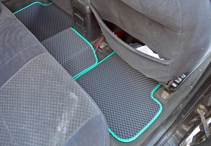 EVA коврики на Toyota Avensis I 1997 - 2002 в Брянске