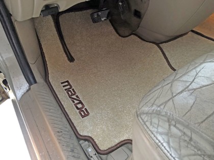 Ворсовые коврики на Mazda MPV II 1999 - 2006 в Брянске