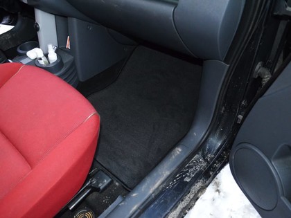 Ворсовые коврики на Mitsubishi Colt VI 2002 - 2012 в Брянске