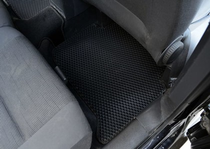 Ворсовые коврики на Volkswagen Touran 2003 - 2015 в Брянске