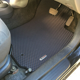 Ворсовые коврики на Toyota Vitz I 1998 - 2005 в Брянске Ворсовые коврики на Toyota Vitz I 1998 - 2005 в Брянске