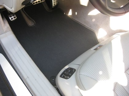 Ворсовые коврики на Mercedes SL (R230) 2001 - 2011 в Брянске