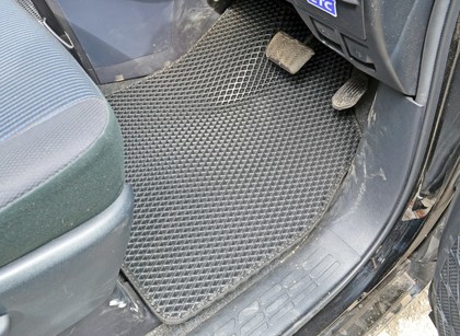 Ворсовые коврики на Toyota Voxy (R80) 2014 - 2021 в Брянске