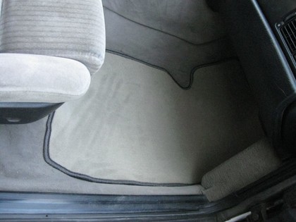 Ворсовые коврики на Audi 100 (C3) 1982 - 1991 в Брянске