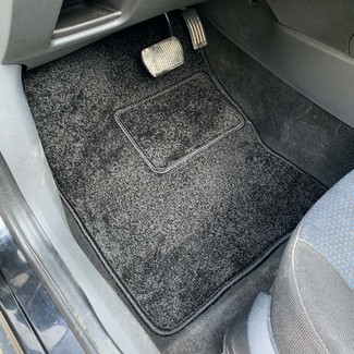 Ворсовые коврики на Ford Focus II 2005 - 2011 в Брянске