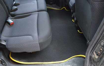 Ворсовые коврики на Honda Mobilio Spike 2002 - 2008 в Брянске