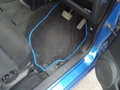 Ворсовые коврики на Honda Mobilio Spike 2002 - 2008 в Брянске